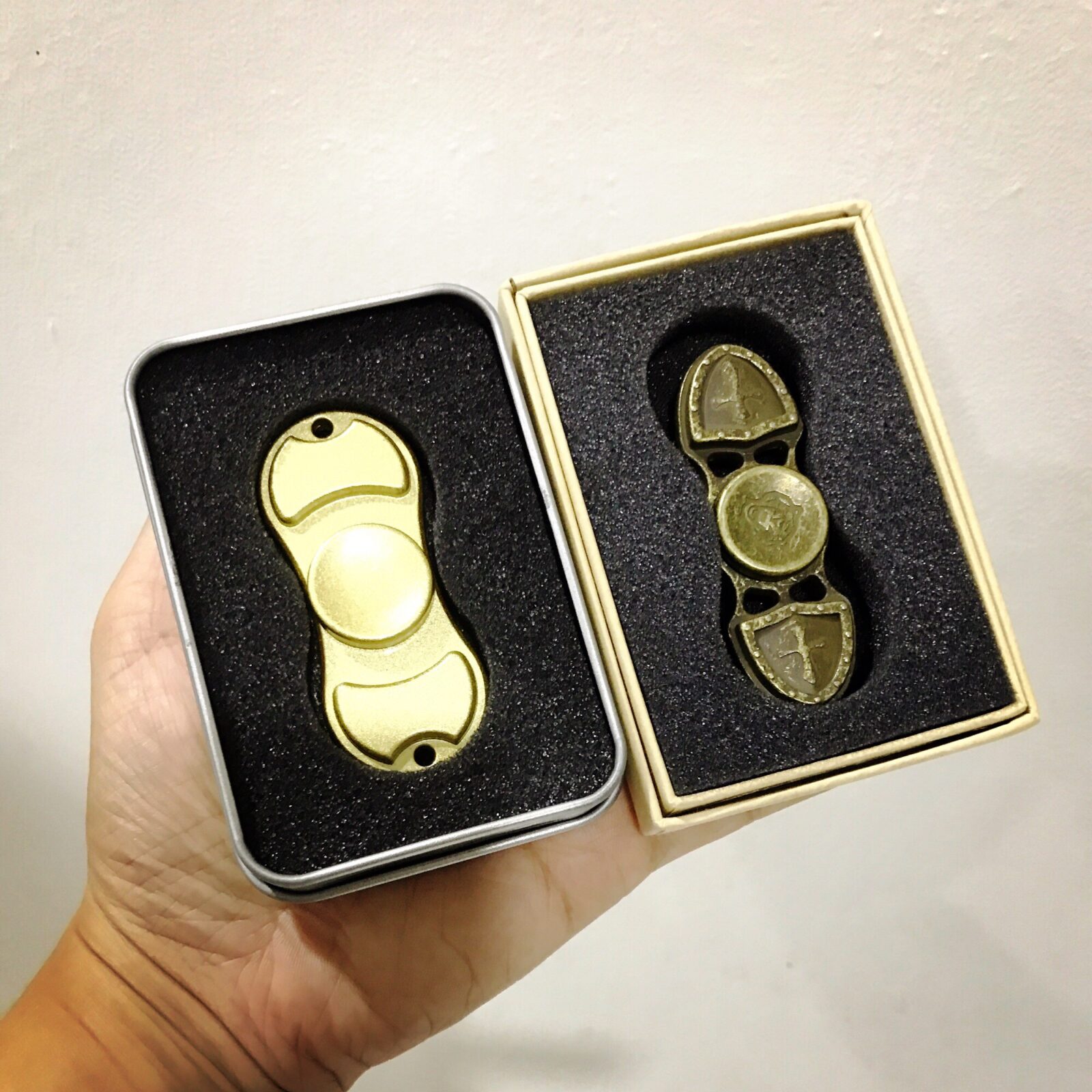FidJit Singapore, RainbowDiaries.com, Fidget Spinner