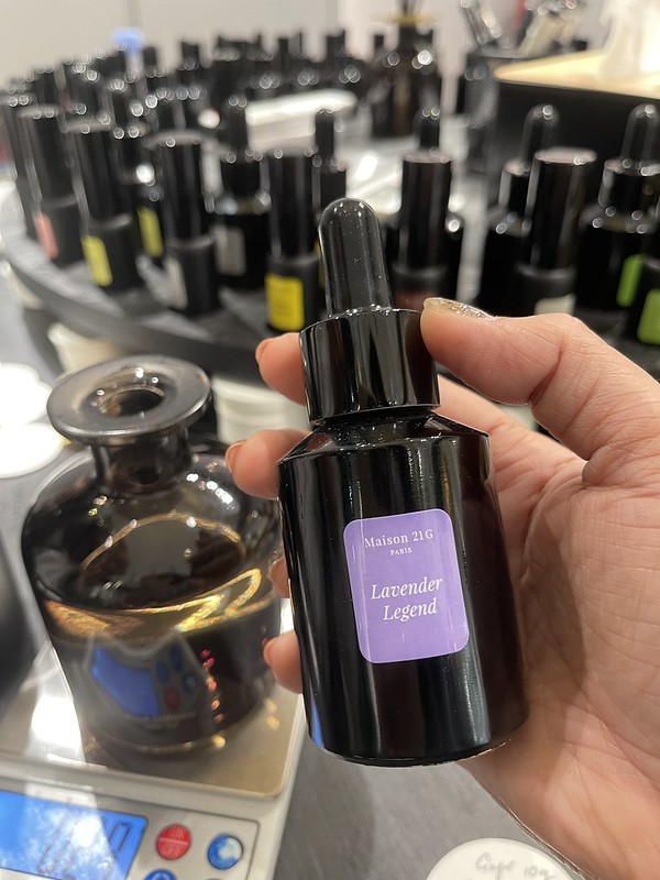 Maison 21G Bespoke Fragrance House